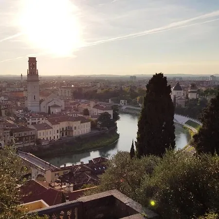 Santa Teresa House Hotel Verona